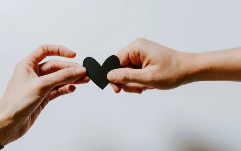 What Are the 5 Stages of a Breakup? Navigating Heartbreak